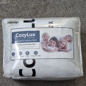 White Polyester Microfiber California King Comforter Set